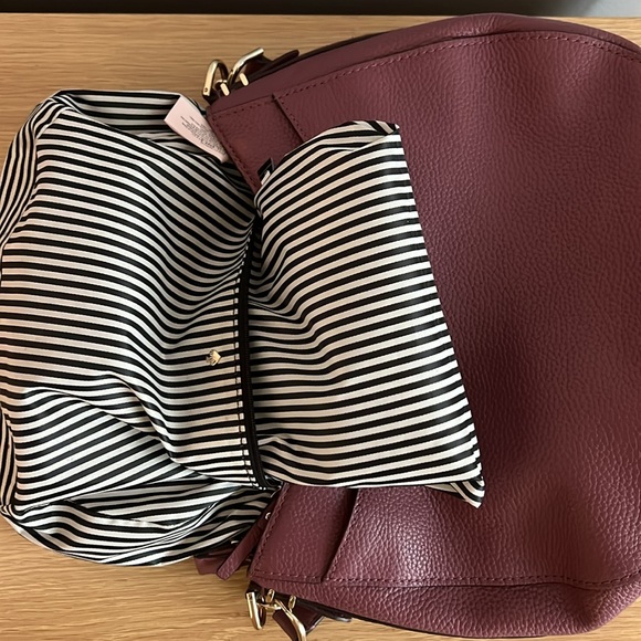 Kate Spade Oakwood Street - Lora Pebbled Leather Hobo PXRU9389 S1008 12/18 - Picture 9 of 10